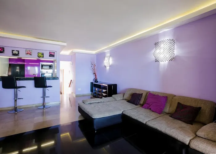 Sea Front Apartamento *